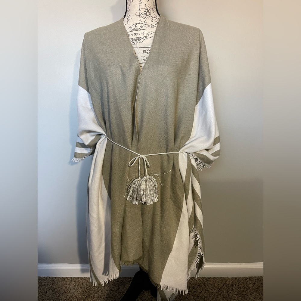 Belted Shawl